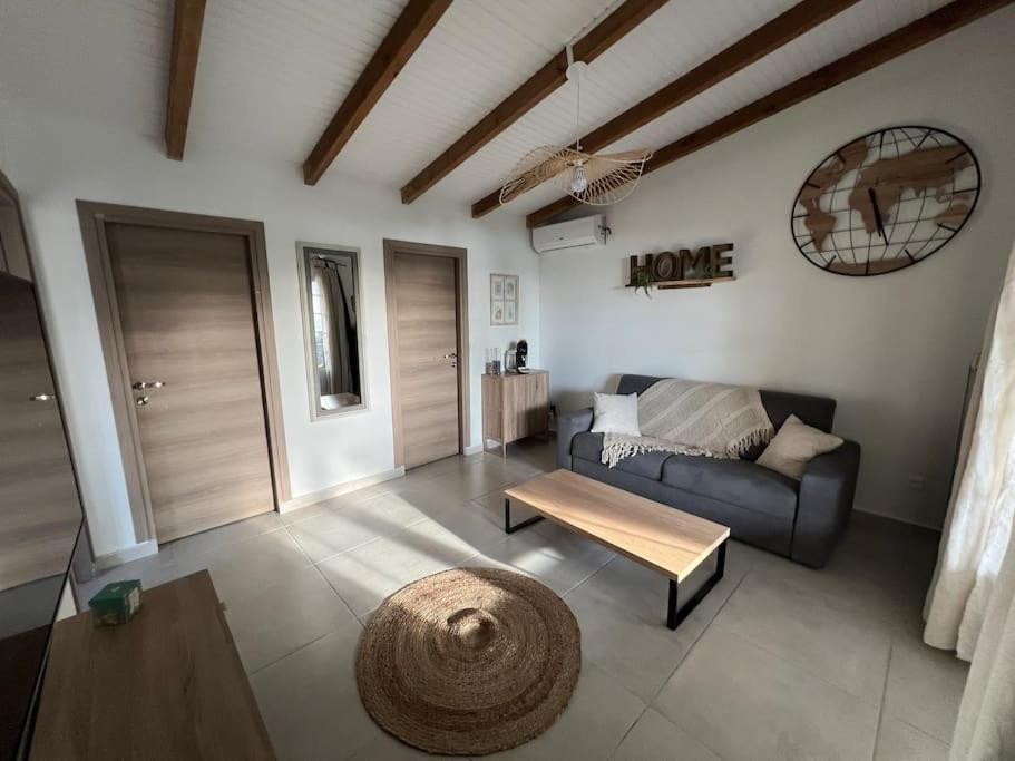 Ferienwohnung Le Cosy Paletuvier Vieux-Bourg Exterior foto
